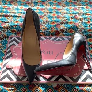 Christian Size 42 slightly used